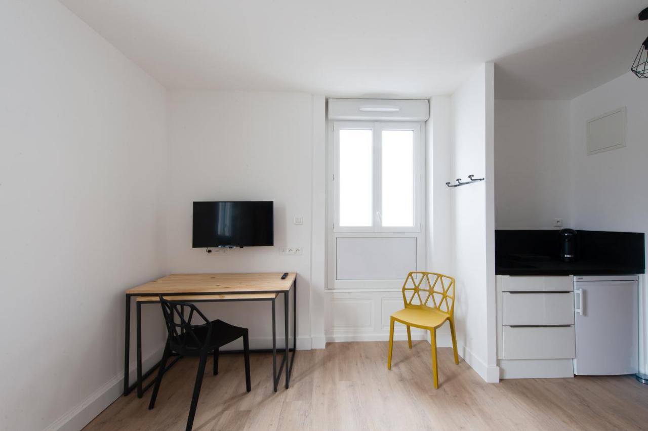 Le Jardin D Ambroise Apartment Saint-Priest-en-Jarez Exterior photo
