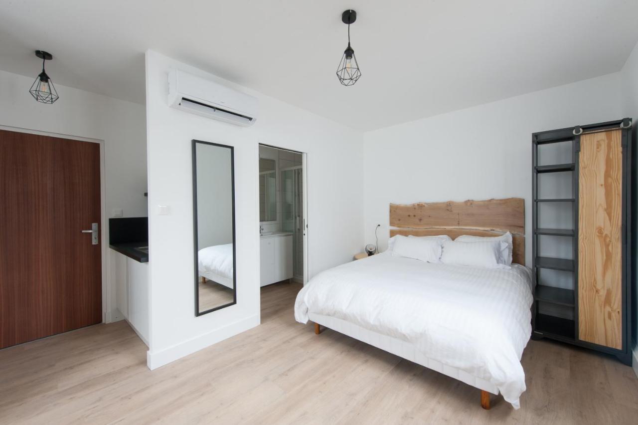 Le Jardin D Ambroise Apartment Saint-Priest-en-Jarez Exterior photo